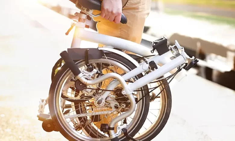هر آنچه باید درباره دوچرخه تاشو بدانید | مزایا، معایب و کاربردها